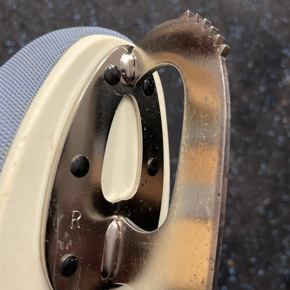 L.L. Bean Nike Flexposite Ice Skates - Picture 2 of 4